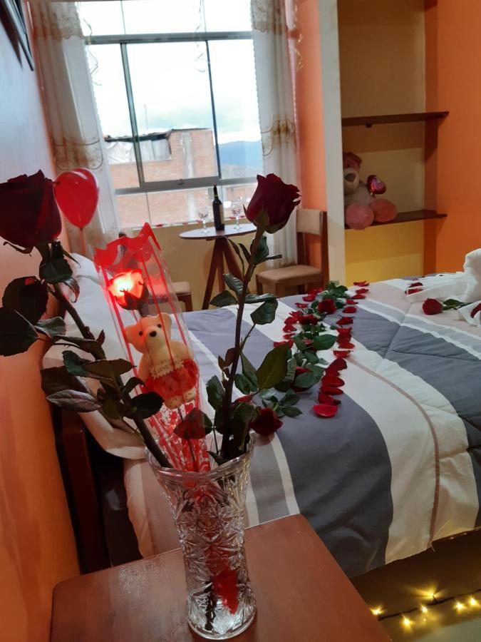 Hostal Capac Ayacucho Exteriör bild